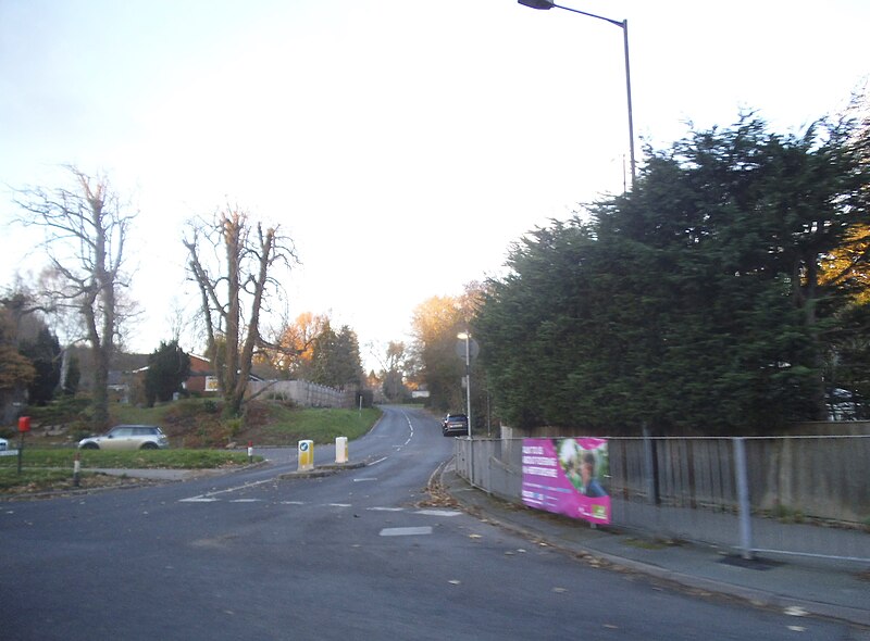 File:Junction on Hertford Road, Digswell - geograph.org.uk - 5611876.jpg