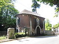 Torhaus zum Schlosspark des Château Bernier