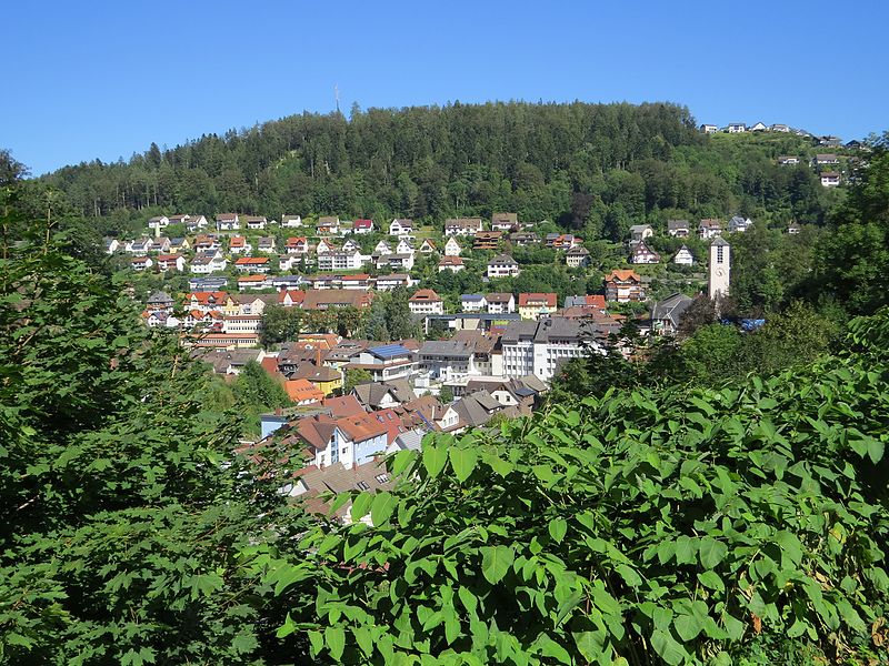 File:Triberg, VS - Wallfahrtstr - Triberg v W.jpg