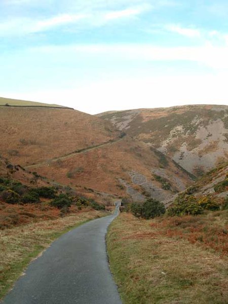 File:Caddow Combe - geograph.org.uk - 73885.jpg