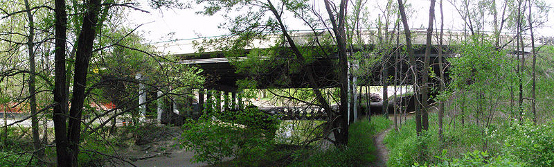 File:DVP Taylor Creek Bridge.jpg