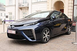 Toyota Mirai (2016–22)