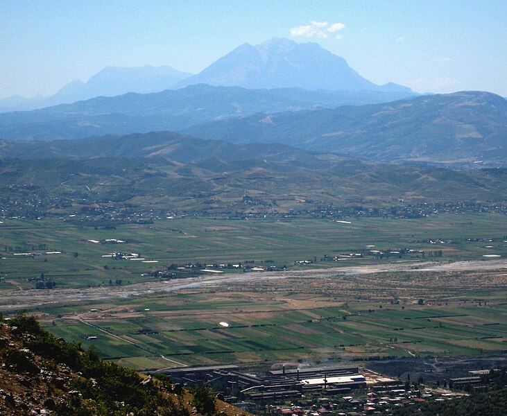 File:Elbasan-Tomorr.jpg