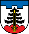 Baumstamm von Schwert überdeckt: Mauerstetten/Ostallgäu