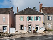 Town hall of Mailhac-sur-Benaize (1).jpg