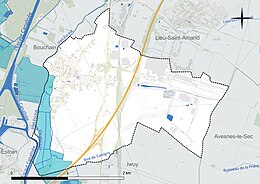 Carte en couleur présentant le réseau hydrographique de la commune