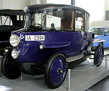 Rumpler-Tropfenwagen (Germany, 1927).