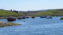 Fishing vessels at Porturlin