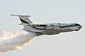 Et IL-76TD fra IRGC utfører vannslukkingsmanøvre ved flyshow i Iran