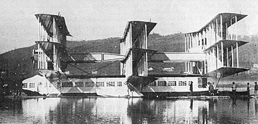 Caproni Ca.60 Noviplano nine-wing flying boat (Italy)