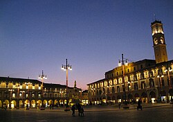 Forlì'de Piazza Saffi