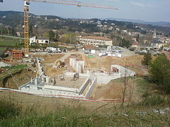 Nouveau centre aquatique d'Aubenas en construction le 20 mars 2014.