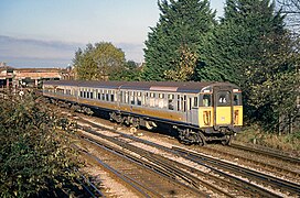 Class 421/4 1860 in Connex South Central livery at St Denys