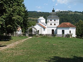 L'« église blanche » à Karan (Predefinição:XIVe siècle)