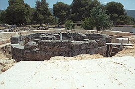 Tholos of Epidaurus, 2000, Epid22.jpg