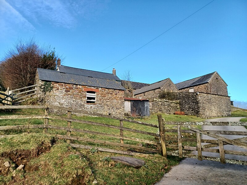 File:Lyshwell Farm, Exmoor 06.jpg