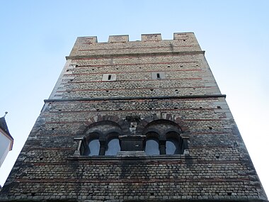 Romanische gekuppelte Zwillingsfenster am Frankenturm (Trier), um 1100