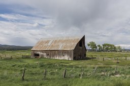 En lada i La Plata County, fotograferad av Carol M. Highsmith.