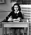 Skoleform af Anne Frank, 1940.