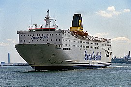 Stena Normandy entering the River Itchen, Southampton