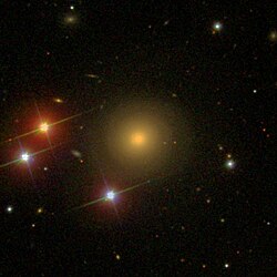 SDSSで撮影されたNGC 83