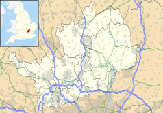 Mapa konturowa Hertfordshire, na dole nieco na lewo znajduje się punkt z opisem „Watford Junction”