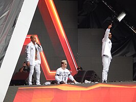 Yellow Claw met links Bizzey, 2015