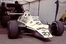 Une Williams FW07B.