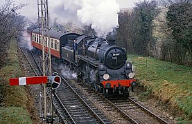 76017 entering the loop at Ropley