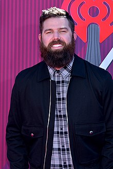 Davis at the 2019 iHeartRadio Music Awards