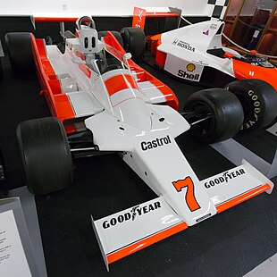 McLaren M28