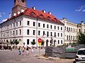 Deutsch: das Rathaus English: City hall Norsk bokmål: Rådhuset Polski: Ratusz Français : Hôtel de ville