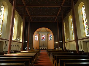 Français : Intérieur de l'église catholique de l'hôpital civil