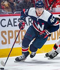 Martin Fehérváry v dresu Washington Capitals (2022)