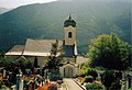 Die Kirche und der Friedhof in Penk