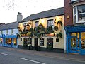 Red Lion tarbena, Wrexham Street kalean.