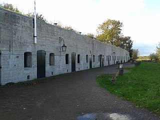 Fort aan de Drecht - panoramio