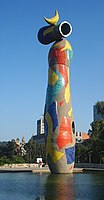 Muyer y páxaru, de Joan Miró (1982). Barcelona.