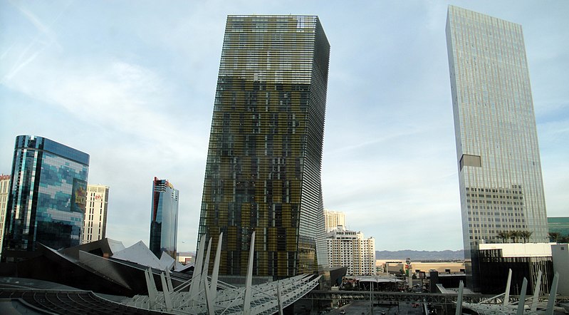 File:CityCenter - East - 2010-03-05.jpg