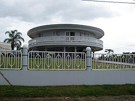 Huis met ronde vorm in Morovis