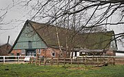 Hof Harms - Fachhallenhaus von 10 Fach - Halbkreuzhaus mit Sommerflügel - Baujahr: 1717 - Lander 453.7077229.631788         Foto: 2020