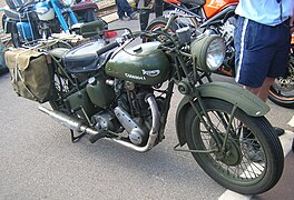 Triumph 3HW (début des années 1940).