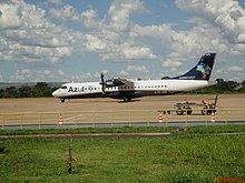 Aeronave ATR 72 da Azul Linhas Aéreas que opera a ligação de Santo Ângelo e Porto Alegre diariamente.