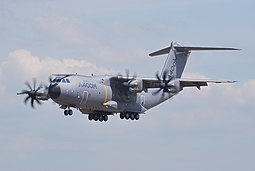 A400M RIAT2014 -lentonäytöksessä.