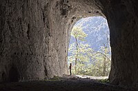 Eingang der Grotte des Églises