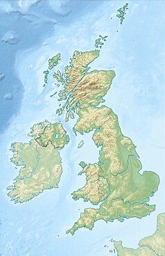 Mapa konturowa Wielkiej Brytanii, blisko centrum na dole znajduje się punkt z opisem „Anglesey”