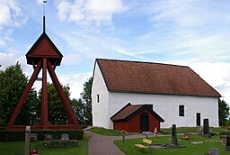 Valtorps kyrka i juli 2010.