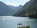 Vue du lac à hauteur de l'île île Comacina