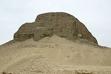 Pyramid at Lahun.jpg