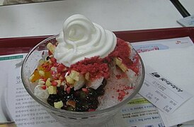 Bingsu with ice cream